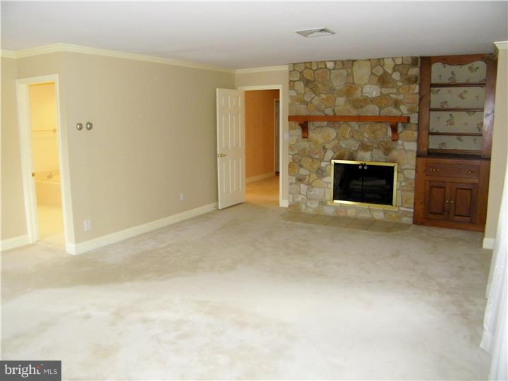 25 Rohiwee Road Ivyland, PA 18974 - Photo 17 of 25 Bedroom - Main