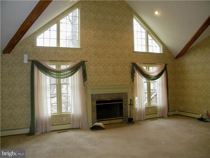 25 Rohiwee Road Ivyland, PA 18974 - Photo 8 of 25 Great Room
