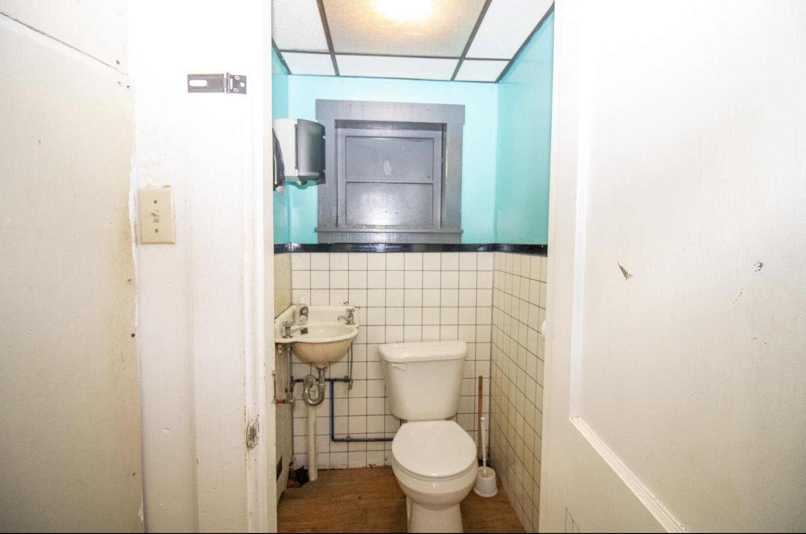 13 Summer Street Dover-Foxcroft, ME 04426 - Photo 12 of 16 IMG_4610