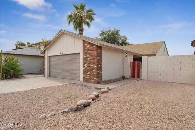 $395,000 | 4335 East Contessa Street, Mesa, AZ 85205