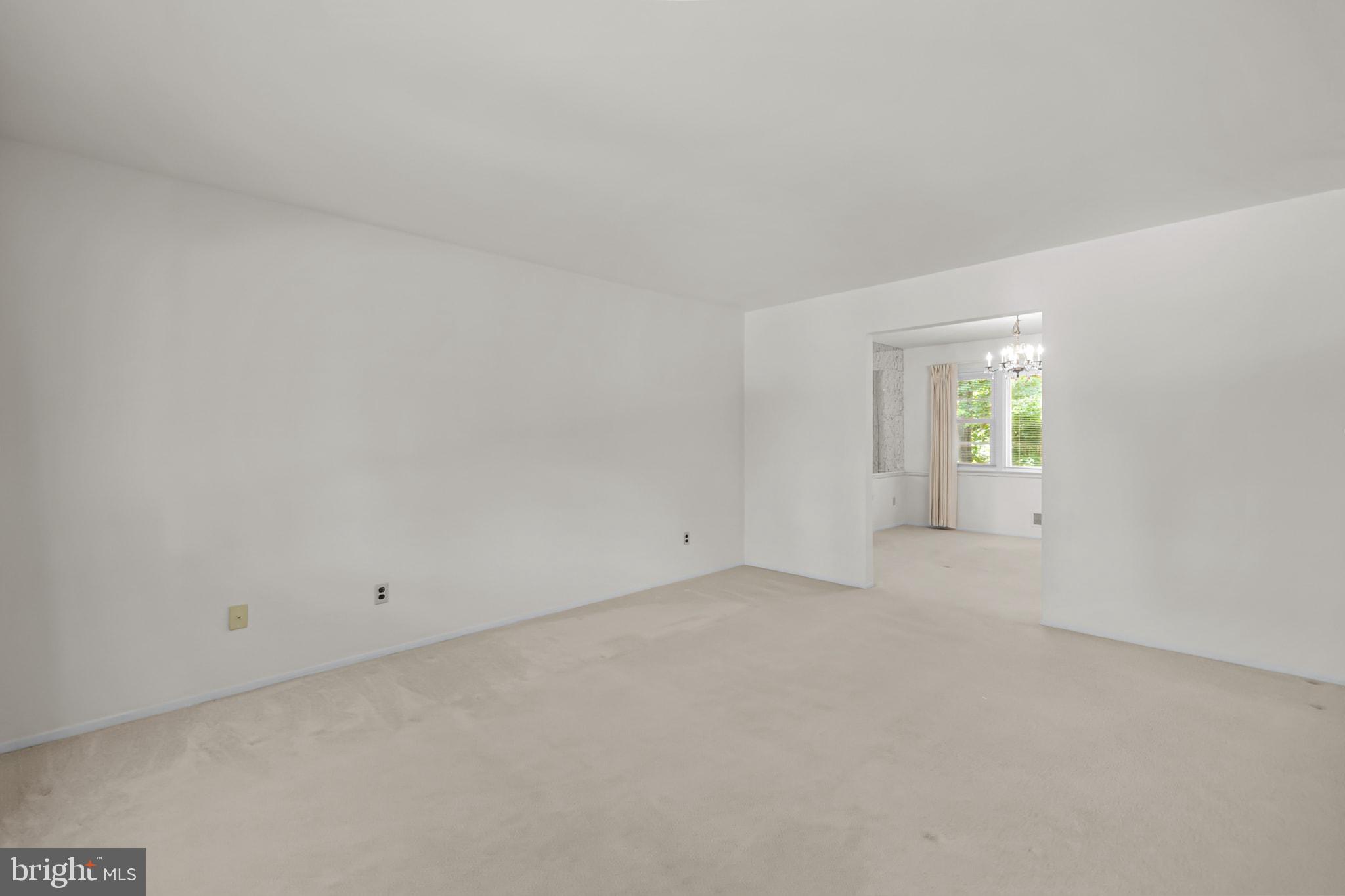 6914 Hadlow Drive Springfield, VA 22152 - Photo 6 of 44
