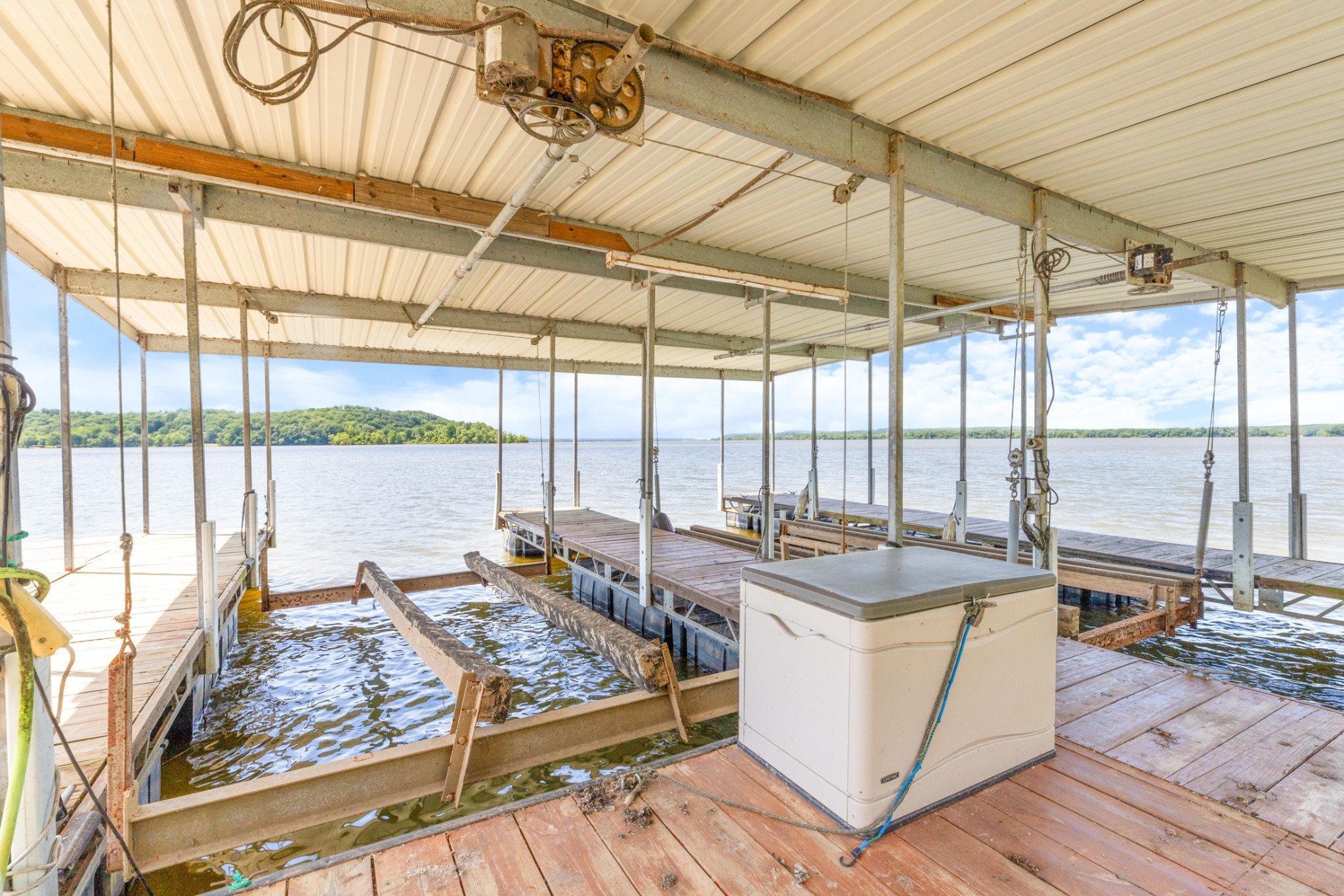 440 Bluff Point Lane Waverly, TN 37185 - Photo 38 of 97