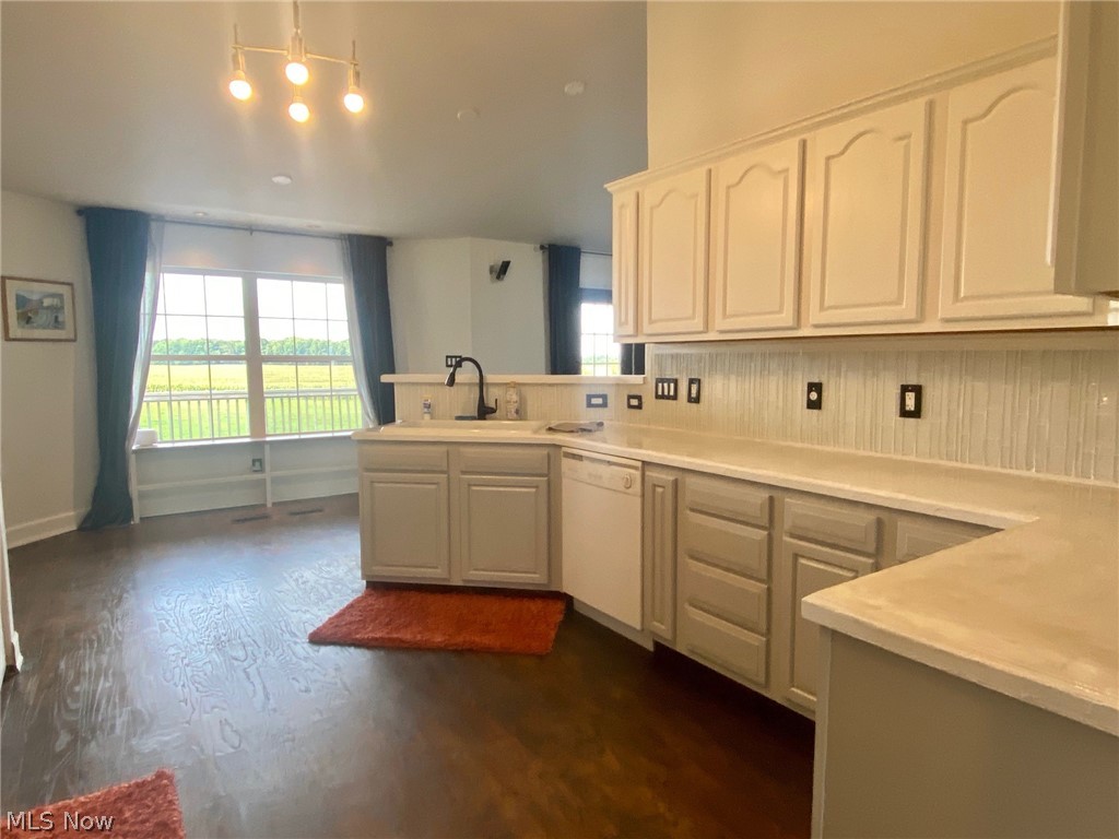 7640 Bechtel Road Wooster, OH 44691 - Photo 6 of 26 Gallery Image 6