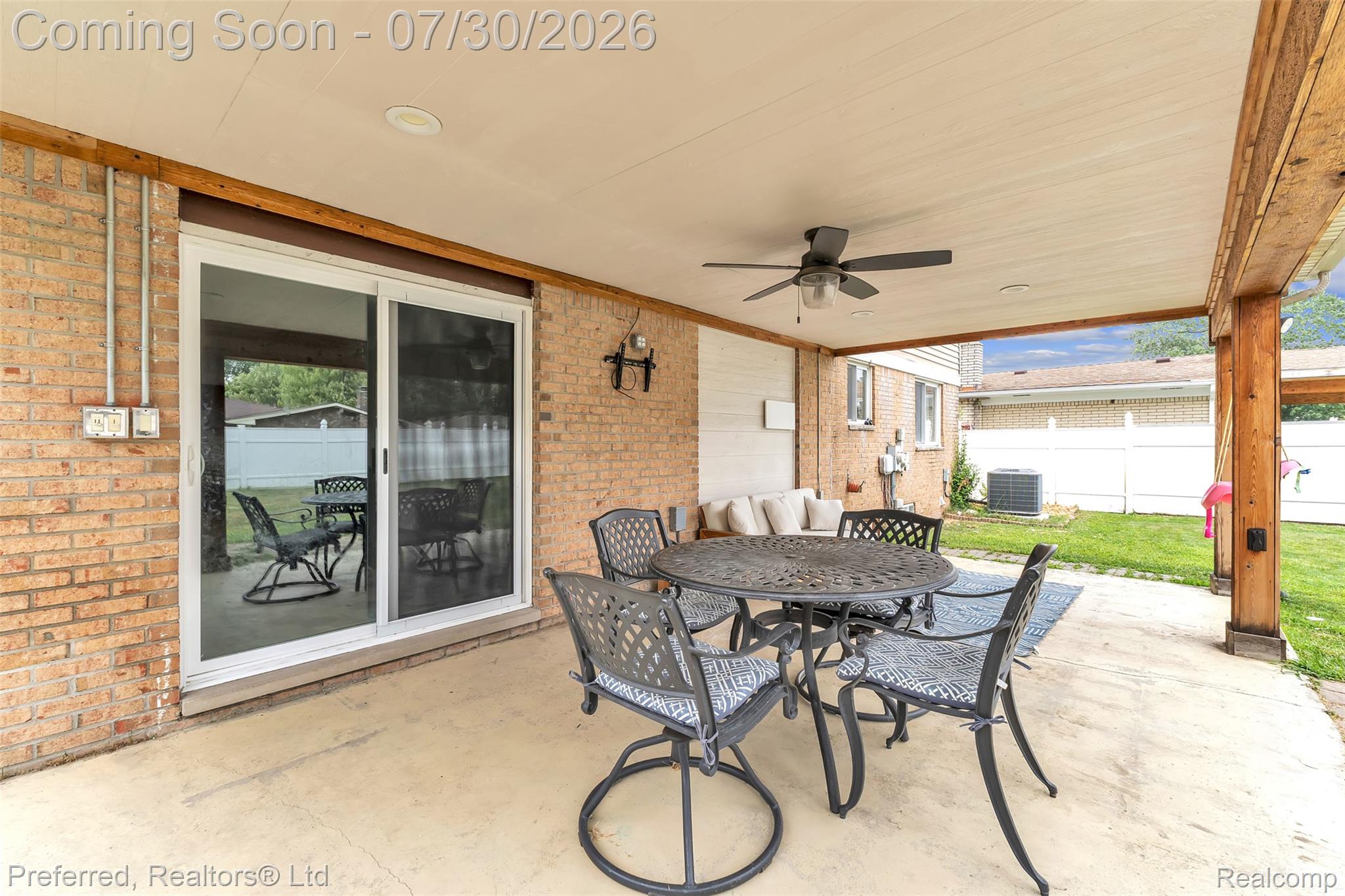 43151 Avon Road Canton, MI 48187 - Photo 57 of 65 avon-57.jpg