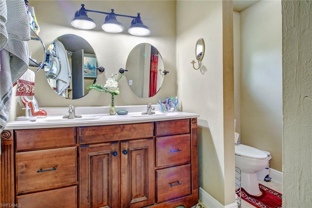 2001 44th Street Southwest Naples, FL 34116 - Photo 18 of 25 Gallery Image 18