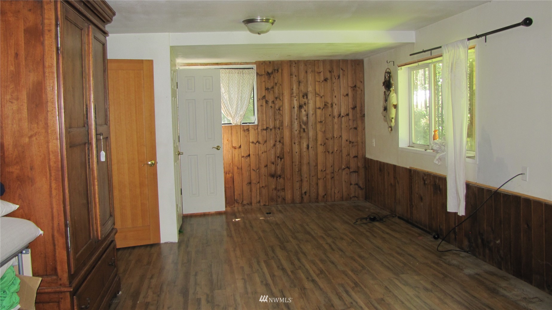 7894 Phillips Road Southeast Port Orchard, WA 98367 - Photo 9 of 25 Gallery Image 9