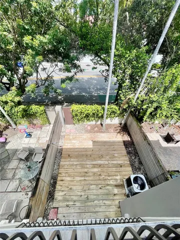 $975,000 | 3204 Bird Avenue, Unit 105, Miami, FL 33133