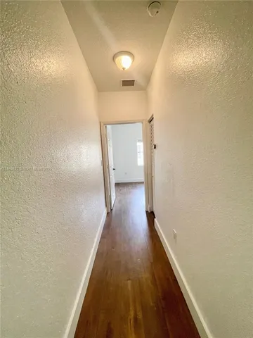 $975,000 | 3204 Bird Avenue, Unit 105, Miami, FL 33133