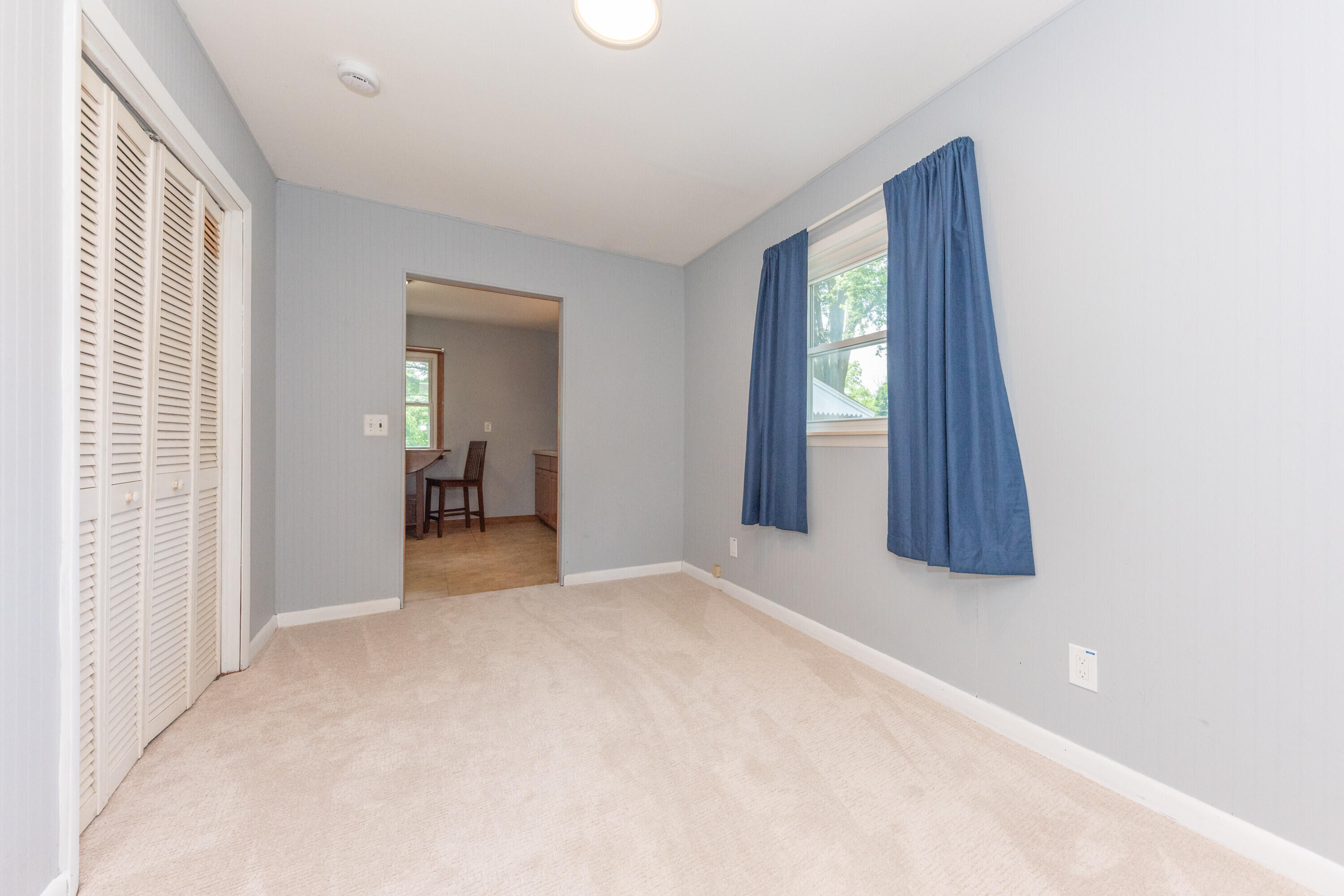 576 Allen Road Milan, MI 48160 - Photo 5 of 20 009_1