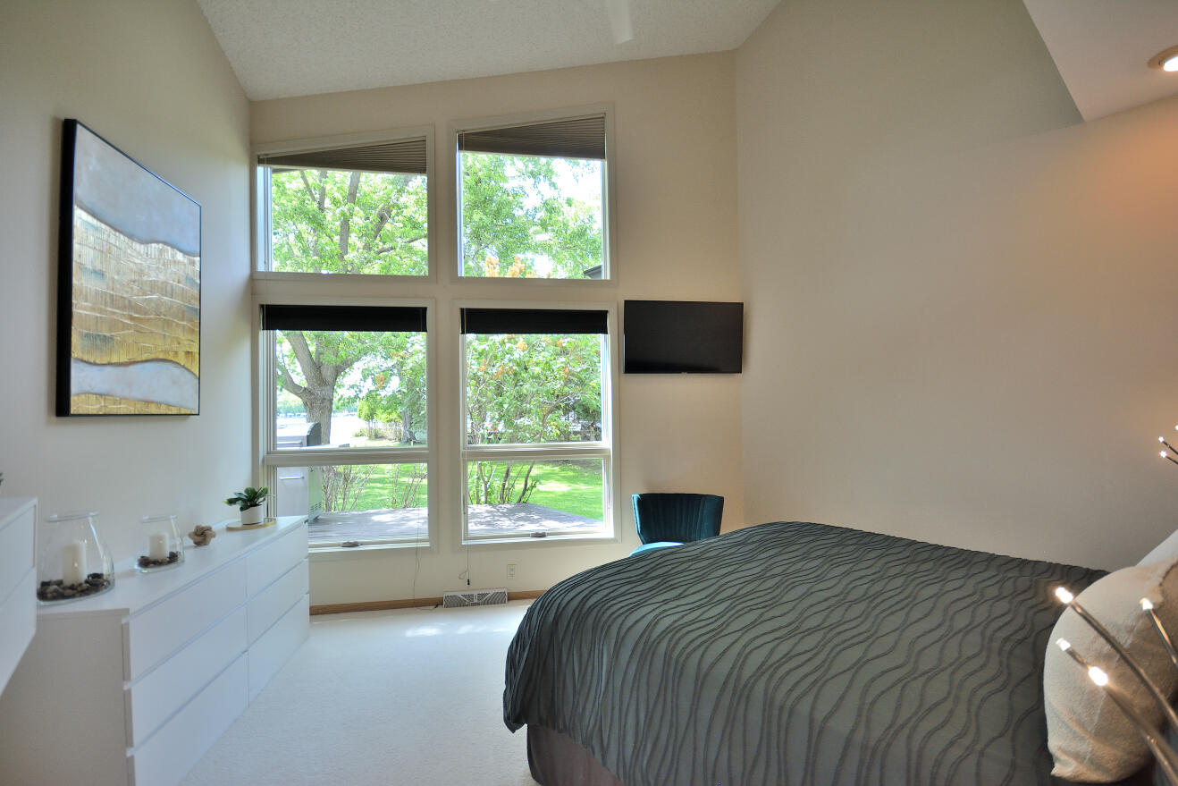 W339-n5275 Rd O Merton, WI 53058 - Photo 11 of 24 5. Master Bedroom View 1