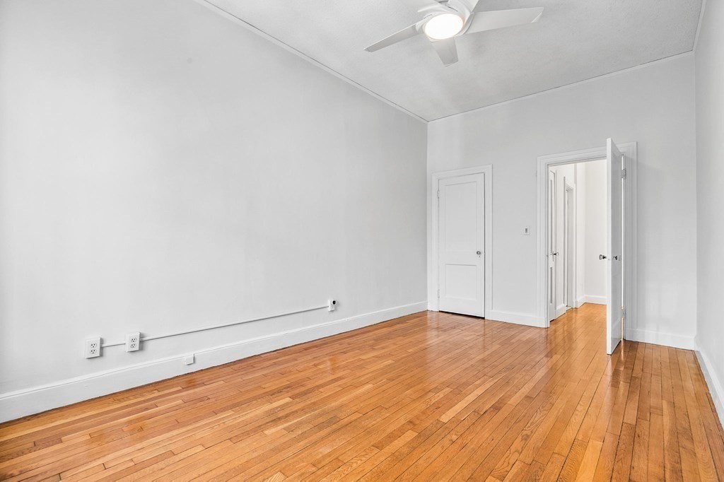 354 Beacon Street, Unit 5 Boston, MA 02116 - Photo 11 of 19