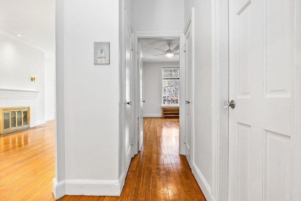 354 Beacon Street, Unit 5 Boston, MA 02116 - Photo 7 of 19