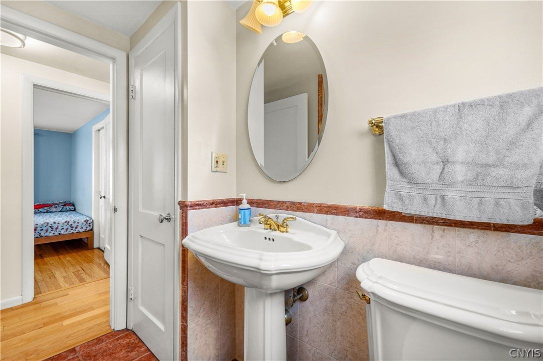 22 Lyndon Road Whitesboro, NY 13492 - Photo 25 of 30 Gallery Image 25