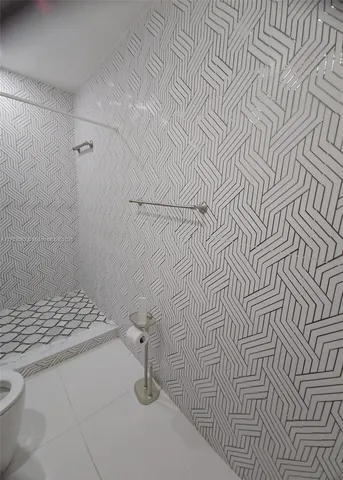 $1,800,000 | 15700 Southwest 202nd Avenue, Miami, FL 33187