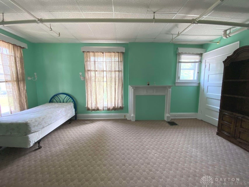 1215 East High Street Springfield, OH 45505 - Photo 35 of 52