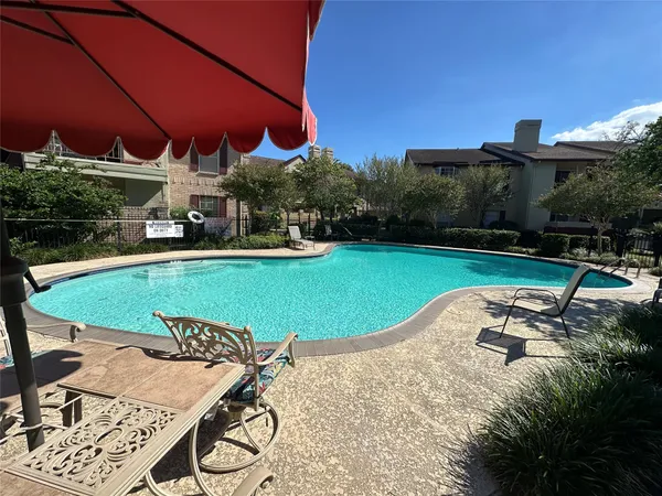 $155,000 | 2120 El Paseo Street, Unit 806, Houston, TX 77054