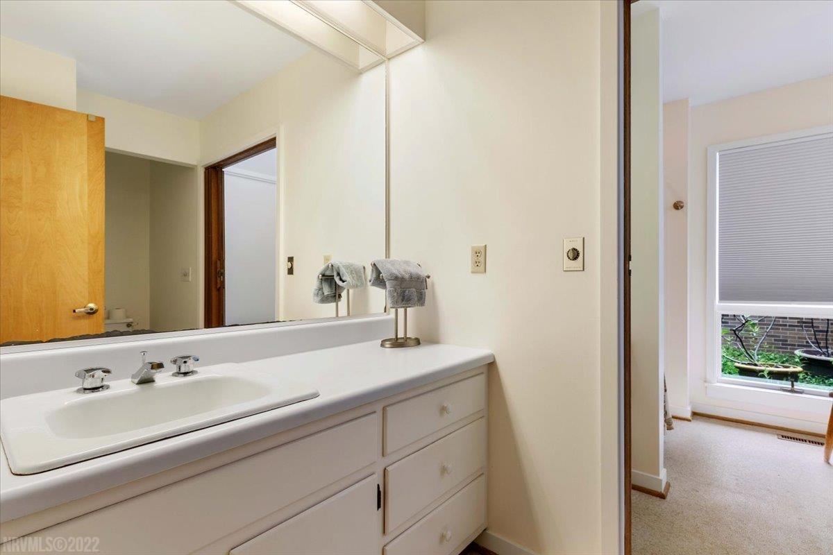4227 Pearman Road Blacksburg, VA 24060 - Photo 22 of 44 Gallery Image 22