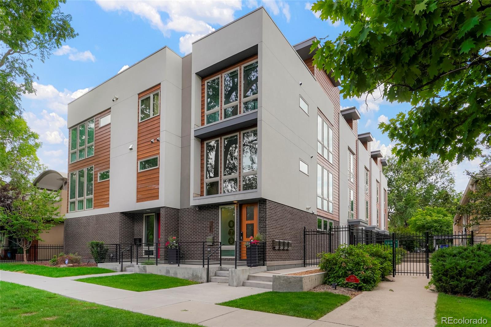 879 Delaware Street Denver, CO 80204 - Photo 1 of 39