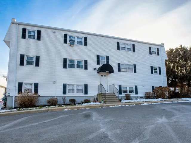 $259,900 | 3636 North Main Street, Unit 5, Fall River, MA 02720