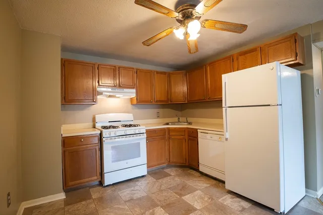 $259,900 | 3636 North Main Street, Unit 5, Fall River, MA 02720