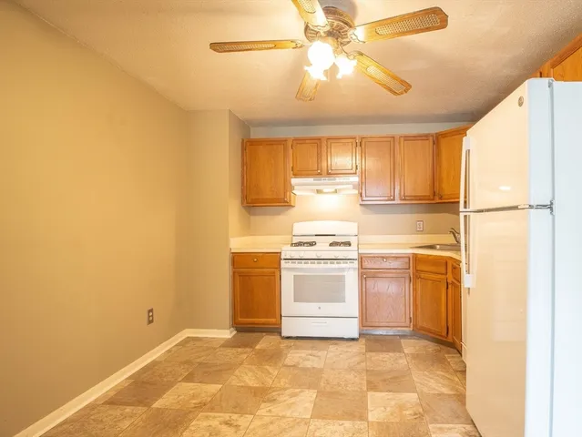 $259,900 | 3636 North Main Street, Unit 5, Fall River, MA 02720