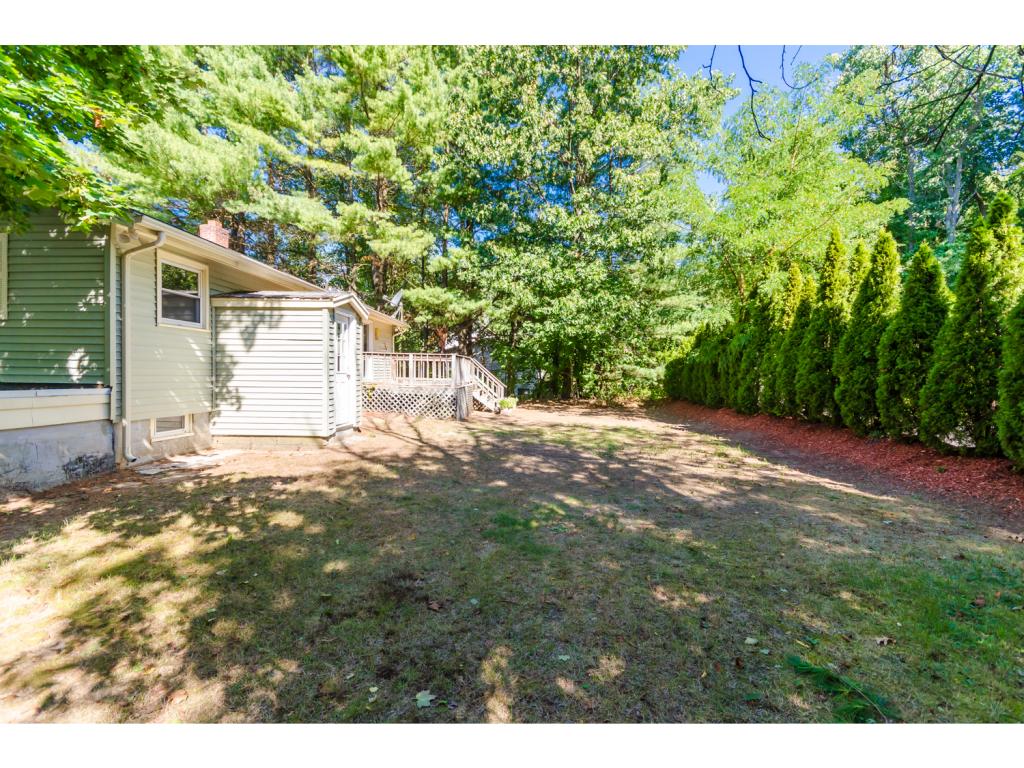 12 Conant Road Nashua, NH 03062 - Photo 27 of 31