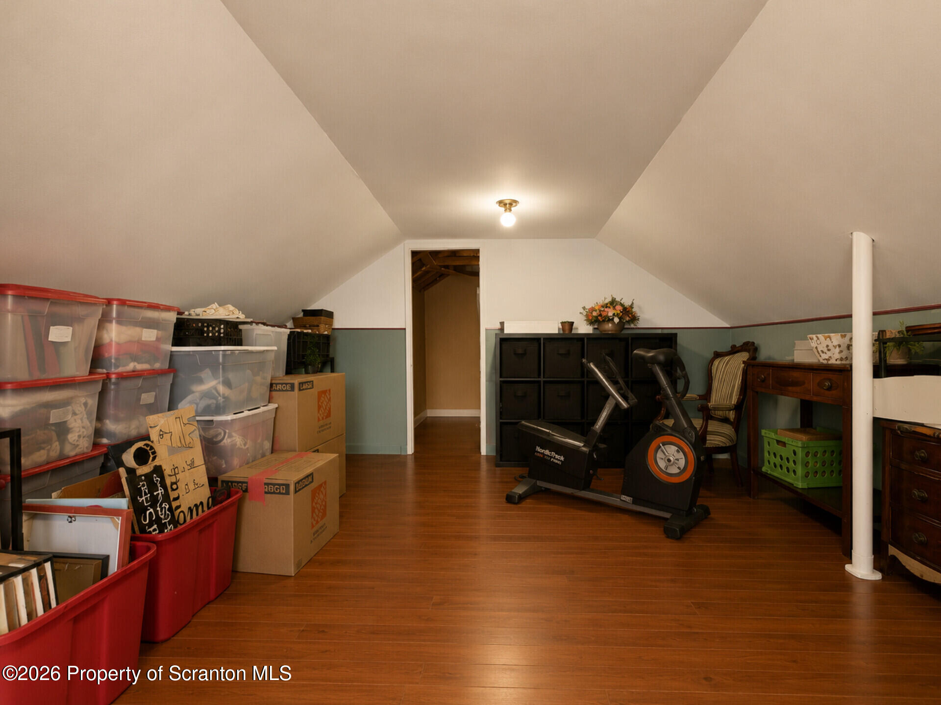 2020 Green Ridge Street Dunmore, PA 18512 - Photo 15 of 29 1000018055