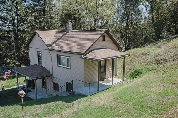 $55,000 | 1326 Hessler Street, Nanty Glo, PA 15943
