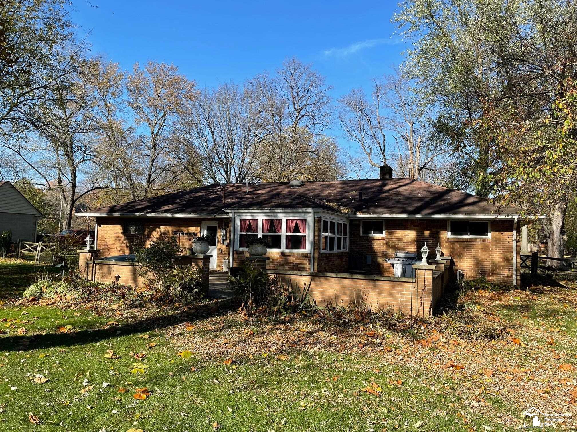 3491 Section Road Lambertville, MI 48144 - Photo 2 of 32