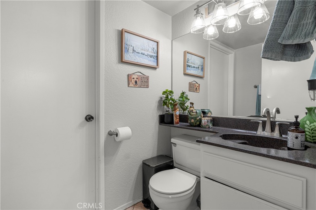 1176 West Buxton Street Rialto, CA 92377 - Photo 15 of 31