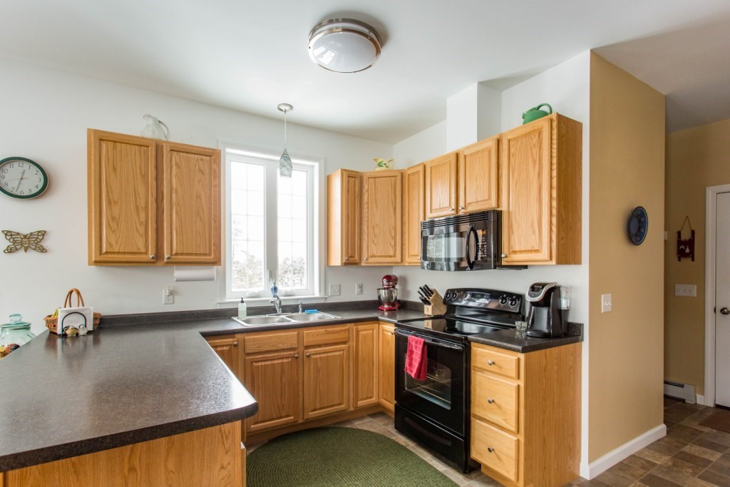 22 Paige Road, Unit 22 Fairfax, VT 05454 - Photo 7 of 29 Gallery Image 7