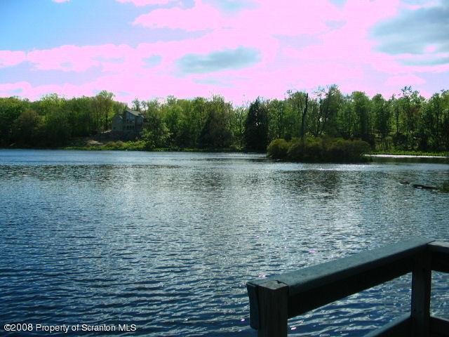 102 Birch Ledge Road Canadensis, PA 18325 - Photo 9 of 18 Gallery Image 9