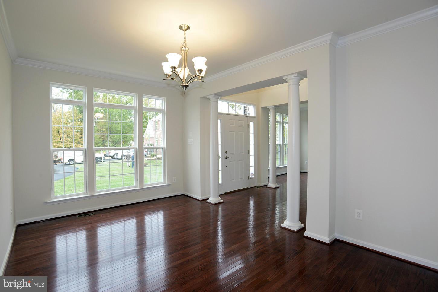 23 Old Bonifant Road Silver Spring, MD 20904 - Photo 6 of 27 Dining Room