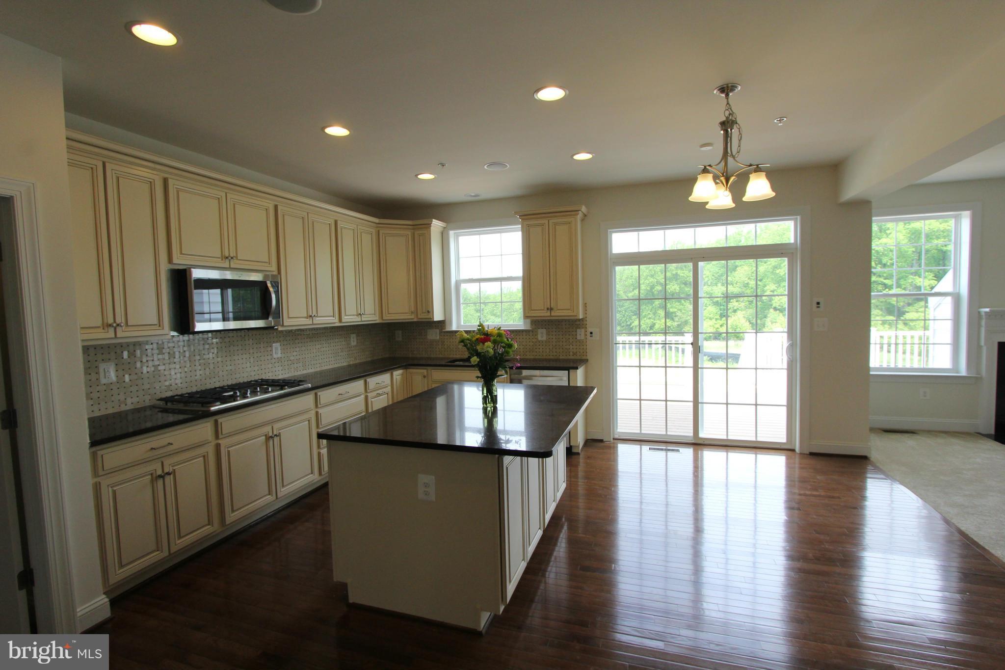 23 Old Bonifant Road Silver Spring, MD 20904 - Photo 10 of 27 Kitchen