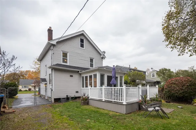 $225,000 | 49 Orland Road, Irondequoit, NY 14622