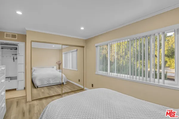 $349,000 | 11813 Runnymede Street, Unit 47, North Hollywood, CA 91605