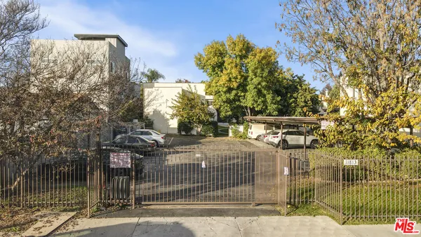$349,000 | 11813 Runnymede Street, Unit 47, North Hollywood, CA 91605