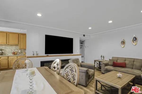 $349,000 | 11813 Runnymede Street, Unit 47, North Hollywood, CA 91605