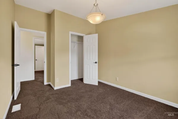 $485,537 | 25 Woodland Dr Garden Valley, Garden Valley, ID 83622