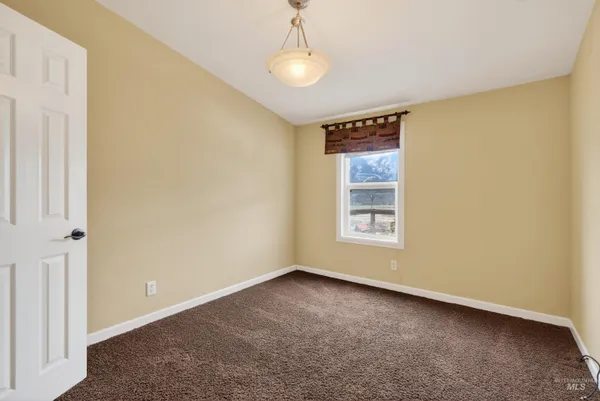 $485,537 | 25 Woodland Dr Garden Valley, Garden Valley, ID 83622