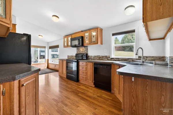$485,537 | 25 Woodland Dr Garden Valley, Garden Valley, ID 83622