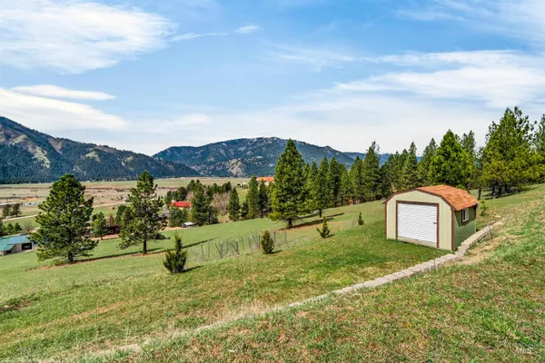 $485,537 | 25 Woodland Dr Garden Valley, Garden Valley, ID 83622
