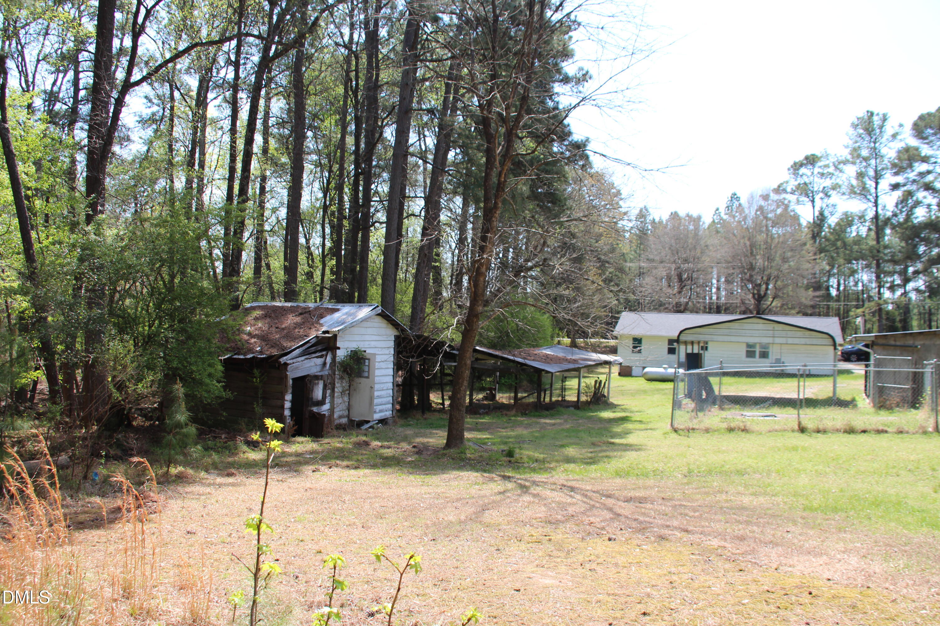 822 Clayton Road Durham, NC 27703 - Photo 8 of 14 IMG_6865