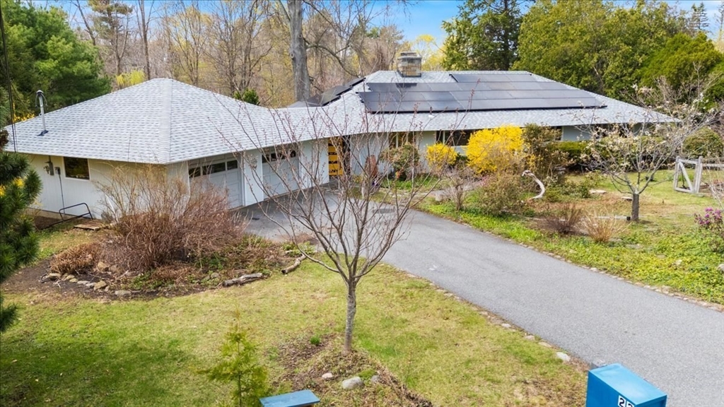 23 Alden Road Andover, MA 01810 - Photo 2 of 35 Gallery Image 2