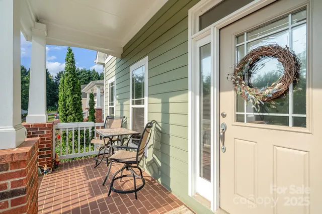 $580,000 | 20314 Colony Point Lane, Cornelius, NC 28031