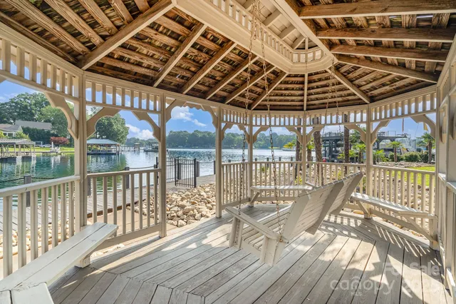 $580,000 | 20314 Colony Point Lane, Cornelius, NC 28031