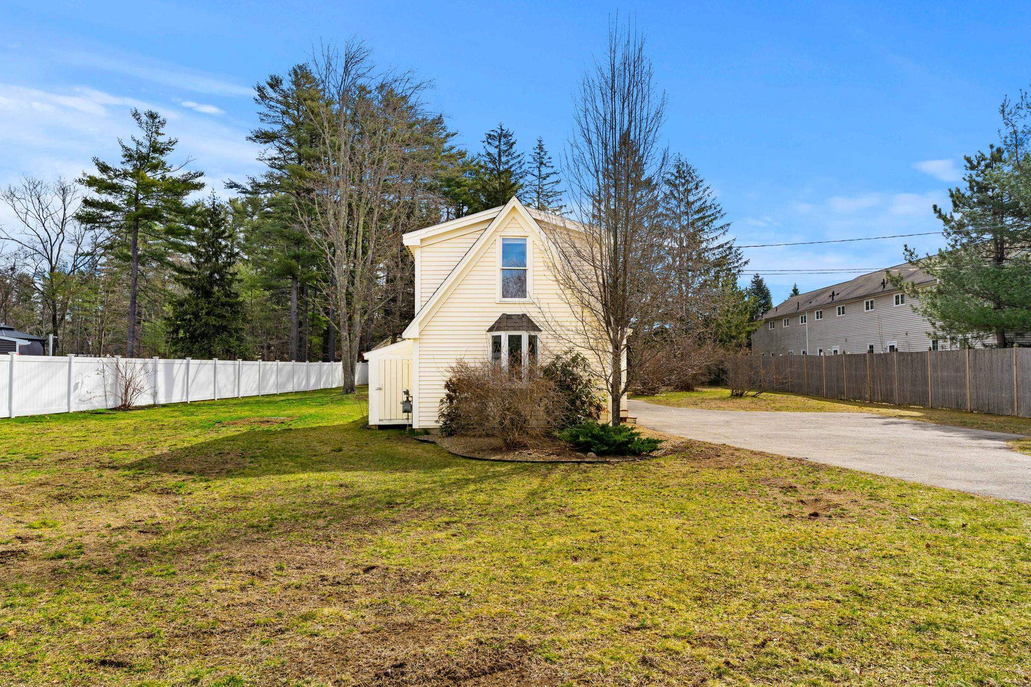 71 Old Rochester Road Dover, NH 03820 - Photo 37 of 40