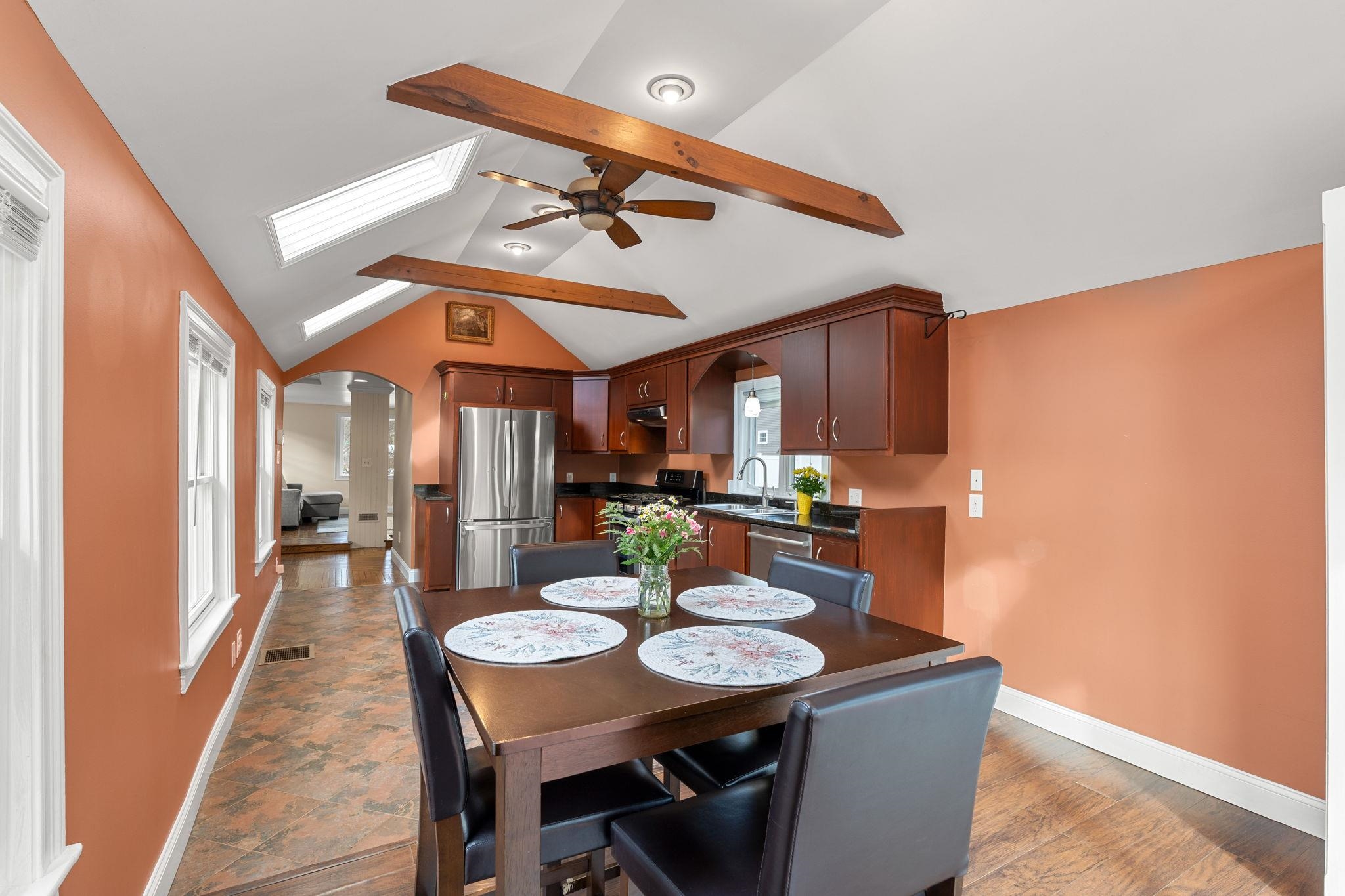 71 Old Rochester Road Dover, NH 03820 - Photo 8 of 40