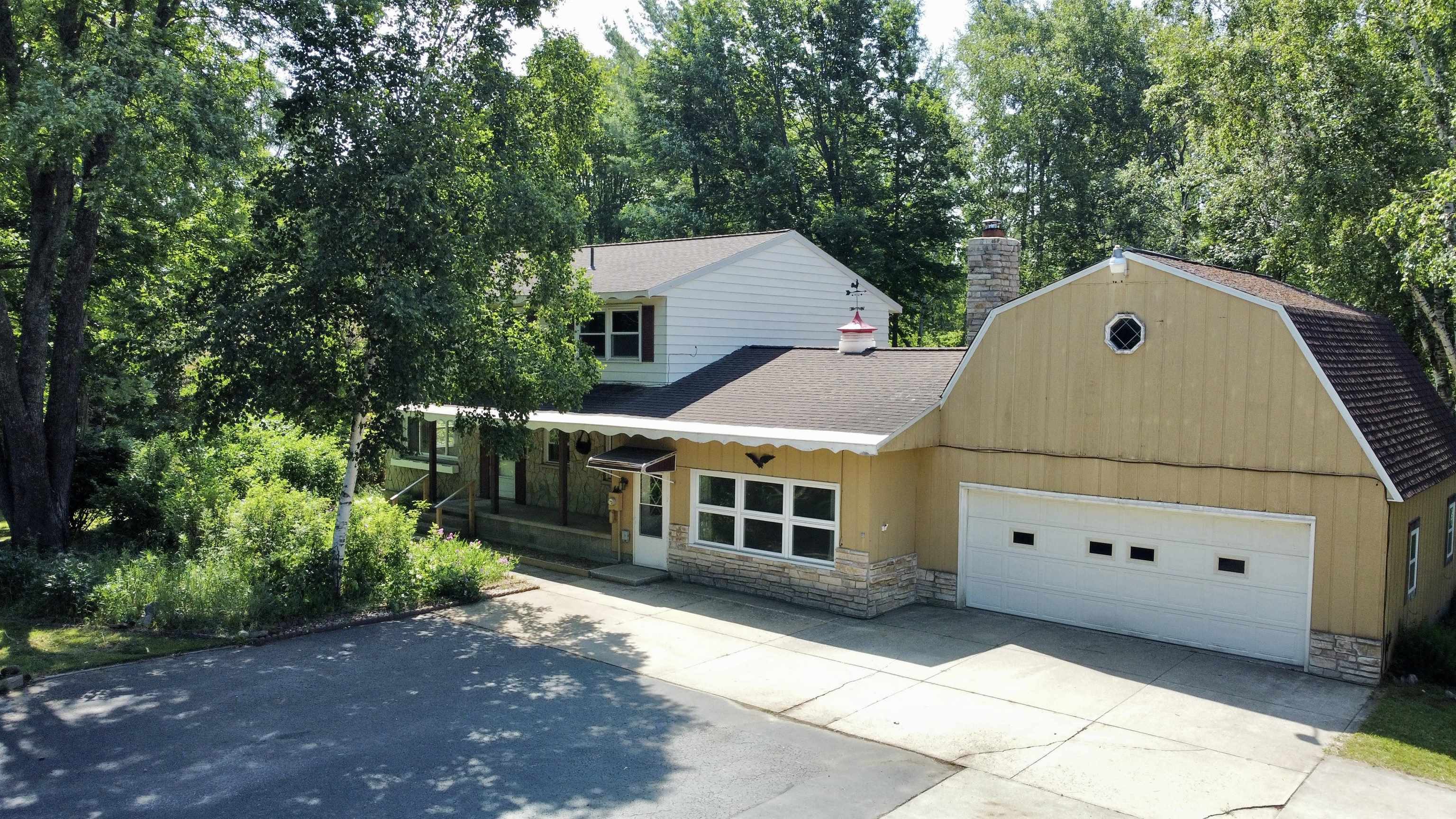 8850 30 1/2 Road Cadillac, MI 49601 - Photo 38 of 44