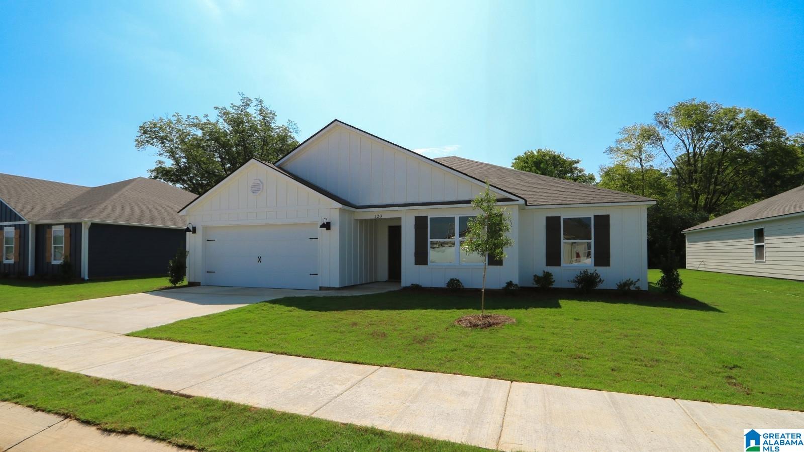 128 Aberdeen Loop Calera, AL 35040 - Photo 2 of 27